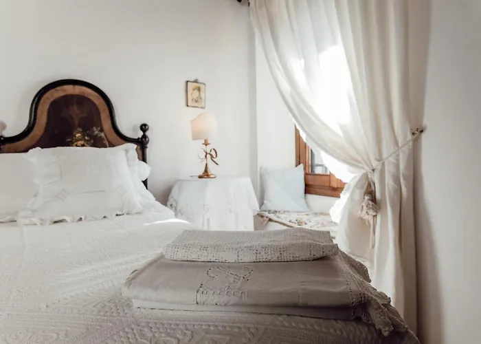 فندق مبيت وإفطار Casatorre 4*