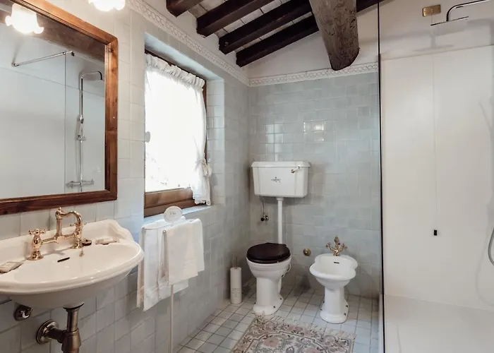 فندق مبيت وإفطار Casatorre Saludecio