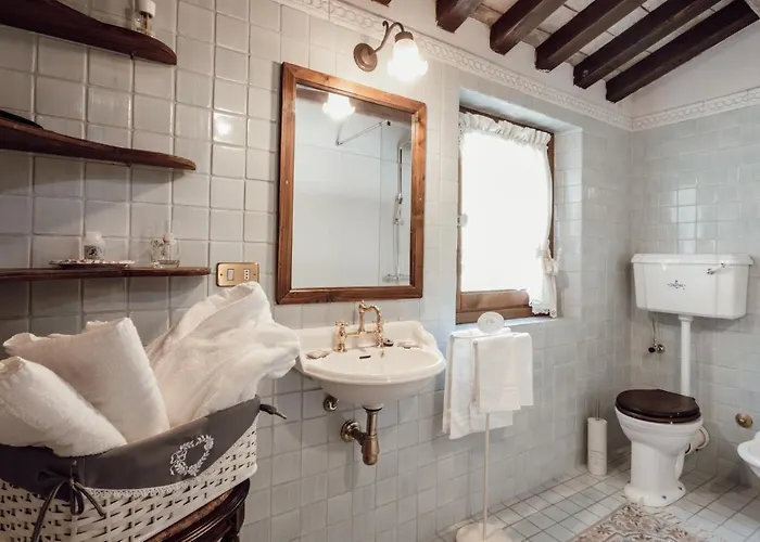 فندق مبيت وإفطار Casatorre