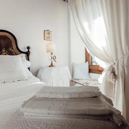 Bed & Breakfast Casatorre 4*