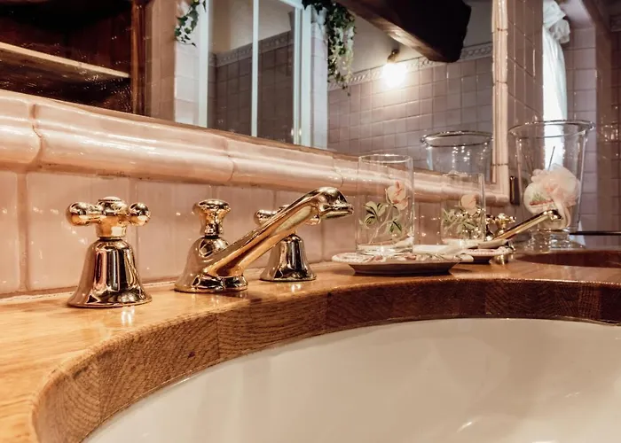 ベッド・アンド・ブレックファスト Casatorre 4*